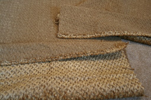 RemnantPillows-Envelop-Edge